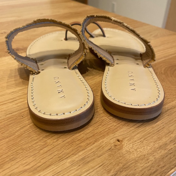 AMANU 'Shela' Woven Raffia and Leather Sandals - Picture 9 of 10